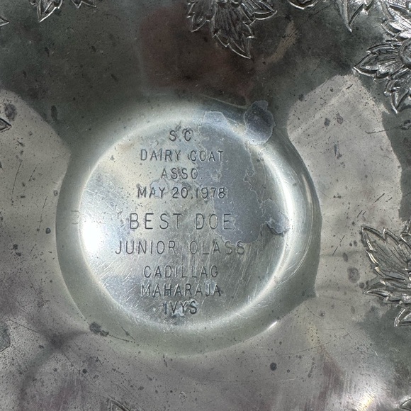 VINTAGE LEONARD SILVER TROPHY AWARD. 1978 S.C. DAIRY GOT ASSO. BEST DOE JR CLASS - Picture 2 of 5